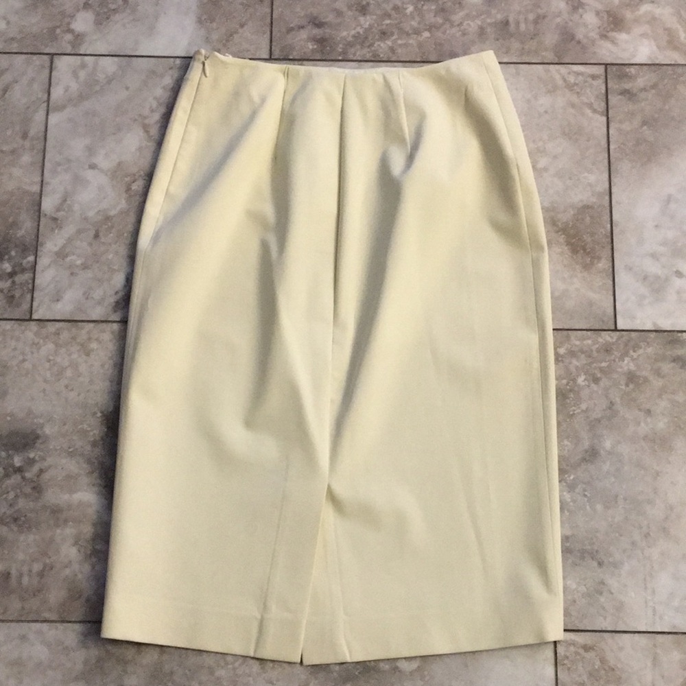 Prada EUC STRETCH cream PENCIL SHEATH skirt size 42 - Picture 2 of 6